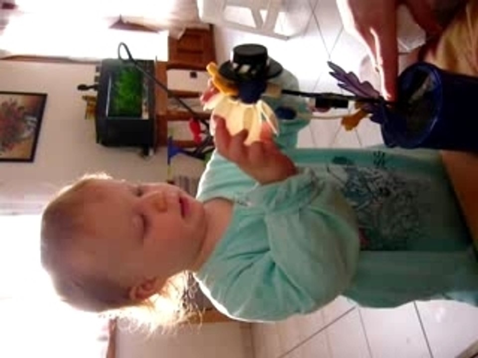 Lynn et sa fleur