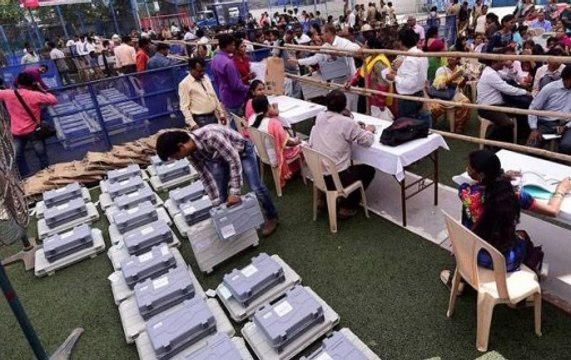 Punjab poll Results 2017 updates: Congress -75, SAD-18, AAP-24 leads in vote count