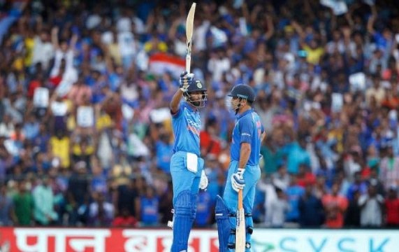 IND vs AUS ODI: India score 281-7 in 50 overs against Australia