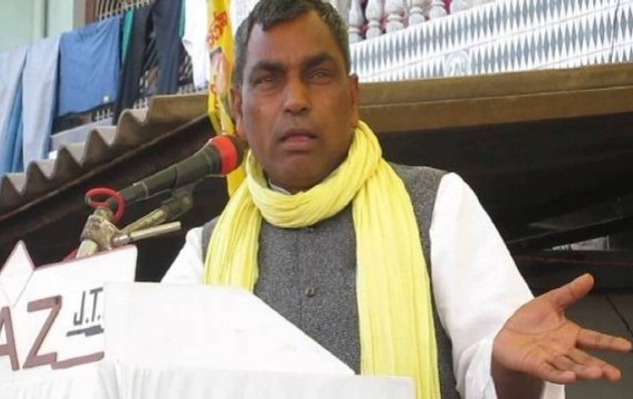 UP minister threatens parents to send children to school or be locked up in police station