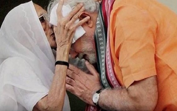PM Modi with his mother Heeraben on his Birthday