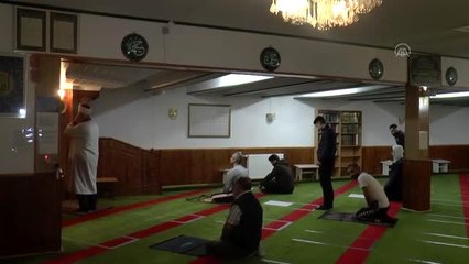 Danimarka'da camiler yeniden ibadete açıldı