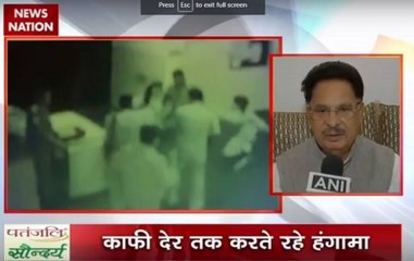 Zero Hour: Mathura policemen thrash and loots NH2 toll plaza