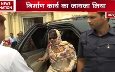 Mehbooba Mufti visits Ragunath temple on Shravan Purnima
