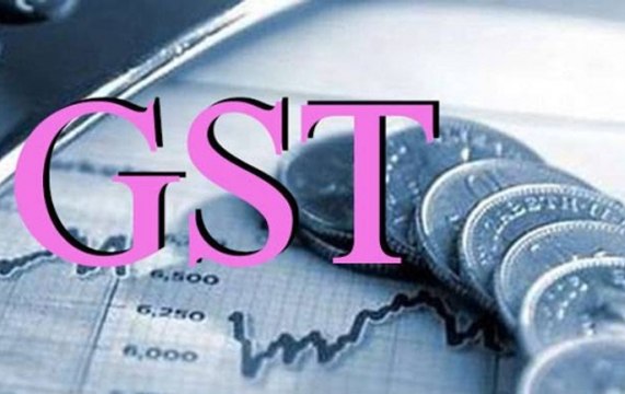 Speed News: Traders stage protest in Srinagar against GST