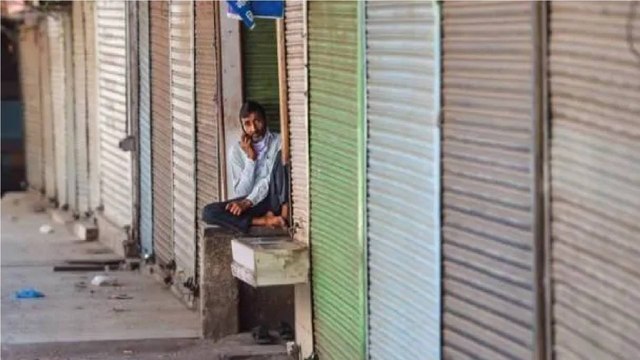 Shops and factories to open in Uttar Pradesh