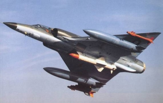 Pakistan Air Force flies fighter jets over Siachen