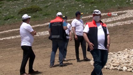 Atatürk’ün dev imzası Gemlik’in zirvesinde