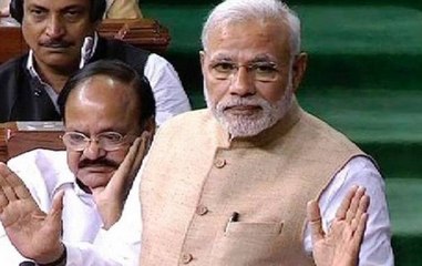 Khabro Ka Ulta Chashma: PM Modi takes earthquake jibe at Rahul on Earthquake remark