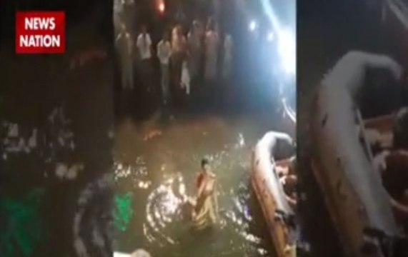 Manikarnika poster launch: Kangana Ranaut 'takes dip of faith' in holy Gangaa river