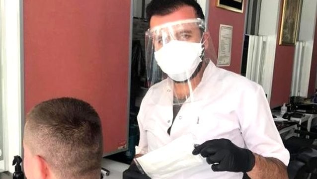 Denetim yapan doktorun koronavirüs testi pozitif çıkınca 50 berber karantinaya alındı