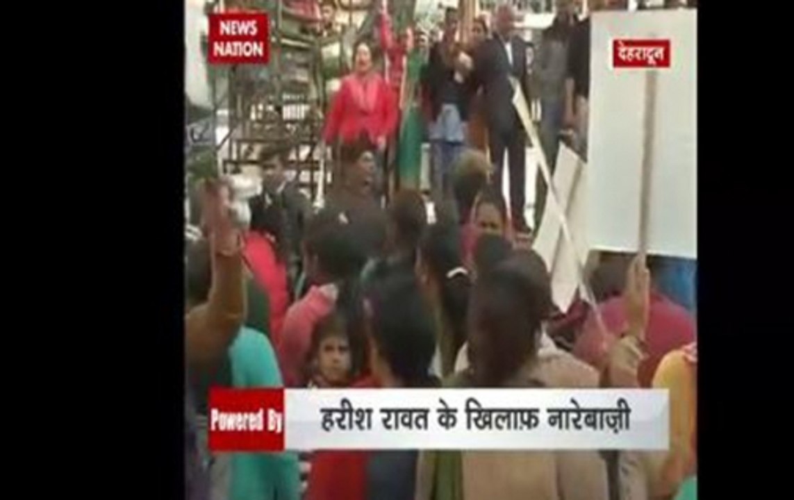 Upset over election seats, Congress workers vandalises party office in Uttarakhand