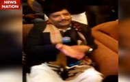 Samajwadi Party leader Shivpal Yadav sings Bollywood movie song
