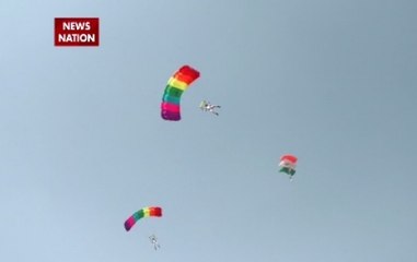 Vibrant Gujarat Summit: IAF Paratrooper injured after hard landing caused by faulty parachute