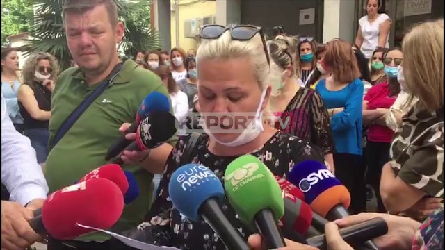 Morën pagën e luftës, por kërkojnë edhe asistencë, 300 punëtorë të fasonerisë në Shkodër në protestë