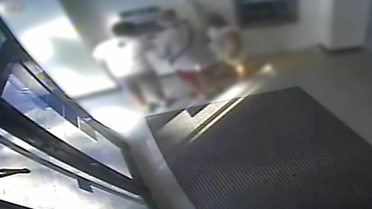 Detenidos por estafar a personas mayores en cajeros automáticos