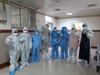 coronavirus infected pregnant woman gave birth to healthy baby