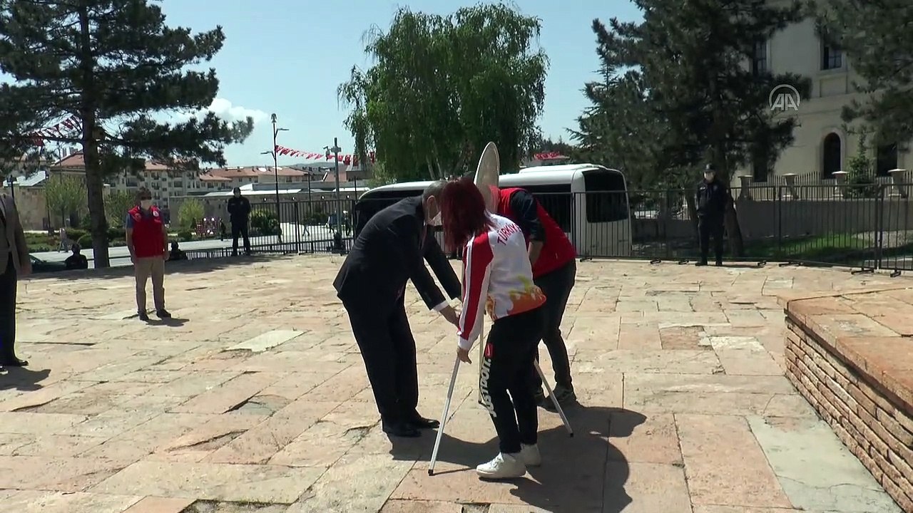 19 Mayıs Atatürk'ü Anma, Gençlik ve Spor Bayramı kutlanıyor -SİVAS