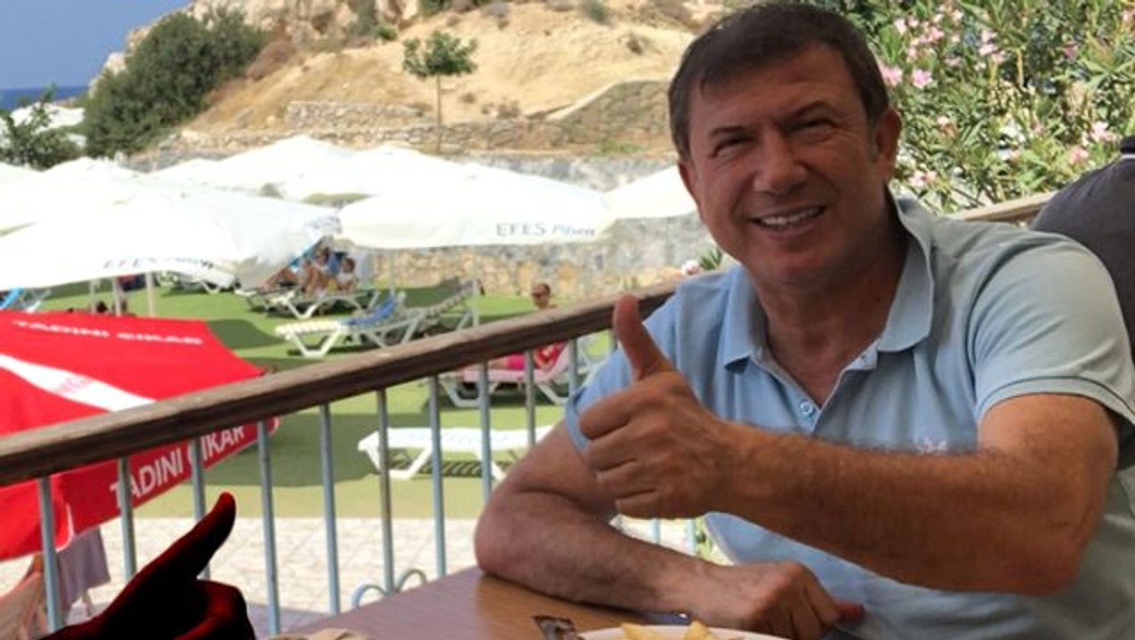 Yabancı futbolcuların korona nedeniyle yaptığı yüzde 15'lik maaş indirimine Tanju Çolak'tan eleştiri: Dalga mı geçiyorlar?