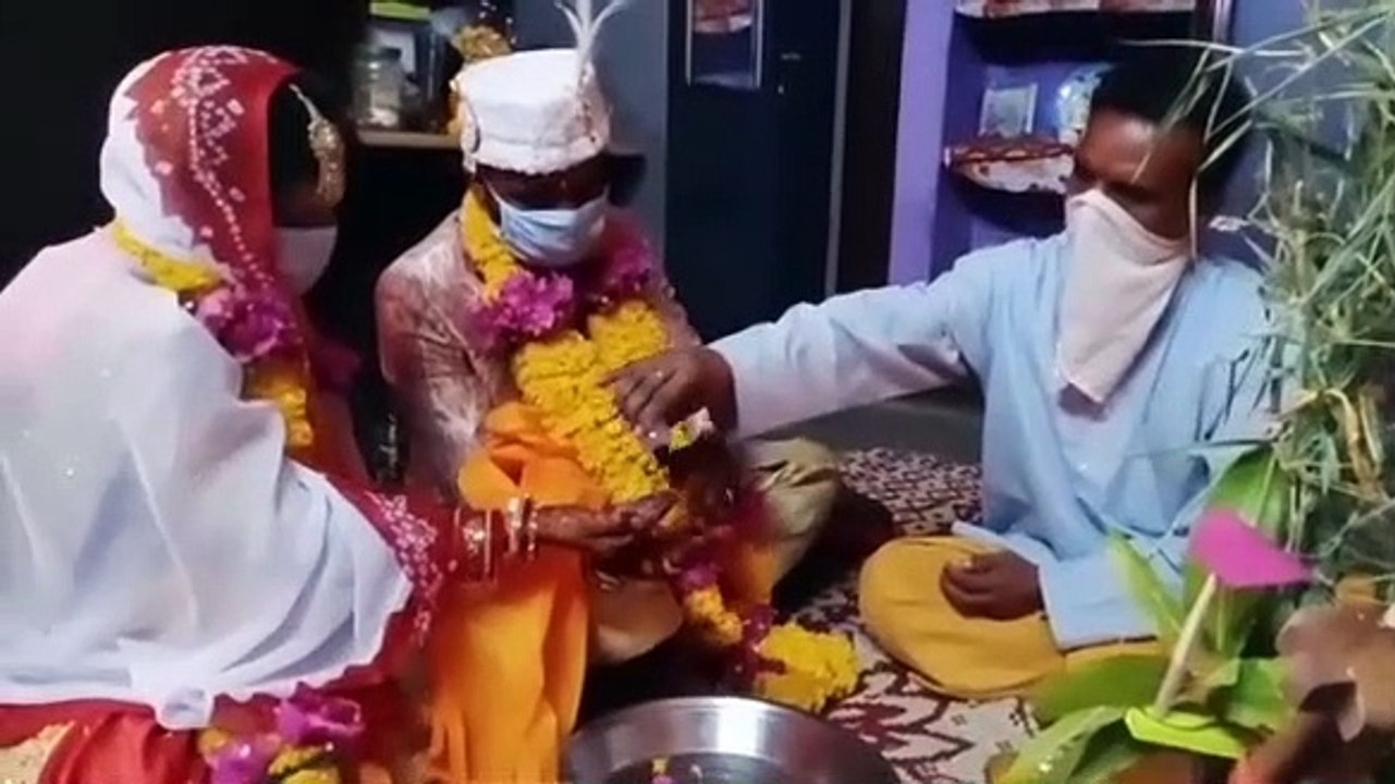 ना बैंड बाजा ना बारात और ना ही कोई नाच गाना