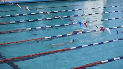 Swimmers return to Iceland's swimming pools