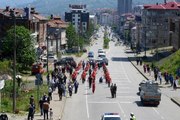 Mezunların bando takımıyla 19 Mayıs coşkusu (2)