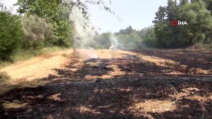 Çıkan ot yangınını söndürmeye giden itfaiye ekipleri tarla ortasında erkek cesedi buldu