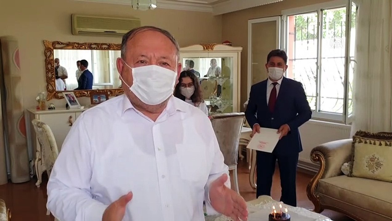 Kadirli'de 19 Mayıs doğumlu gençlere doğum günü sürprizi - OSMANİYE