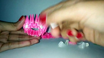 Cómo hacer un origami 3d de una fresa