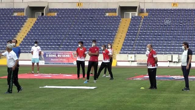 19 Mayıs Atatürk'ü Anma, Gençlik ve Spor Bayramı kutlanıyor