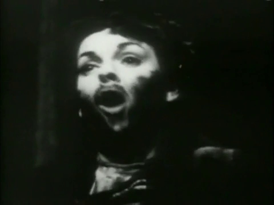 JUDY GARLAND – (Somewhere) Over The Rainbow (HD)