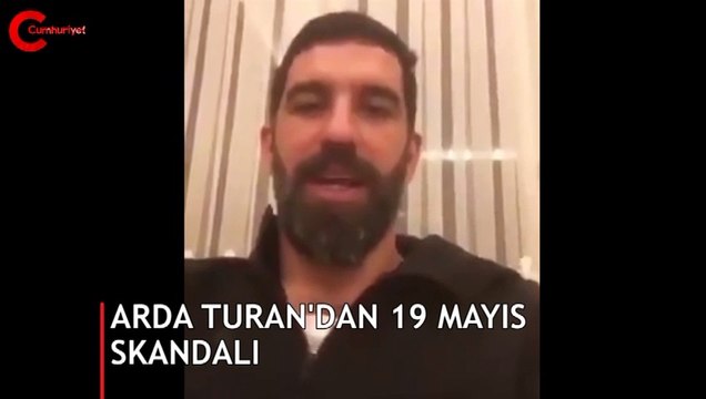 Arda Turan da bayramları karıştırdı: 19 Mayıs Ulusal Egemenlik ve Çocuk Bayramı kutlu olsun