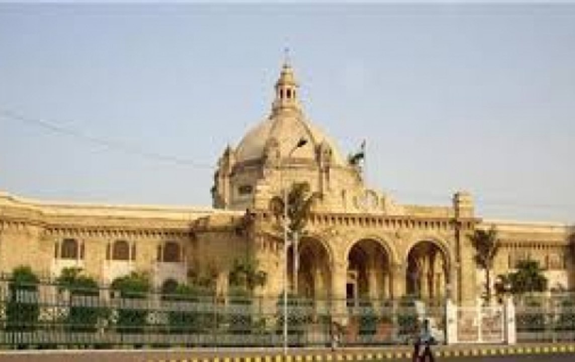 2 arrested for throwing potatoes outside UP Assembly