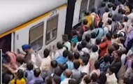 Speed News: Shocking video of passenger travelling on Mumbai local train while on the run
