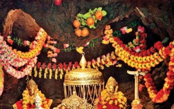 Fire breaks out in the way of Mata Vaishno Devi in Katra