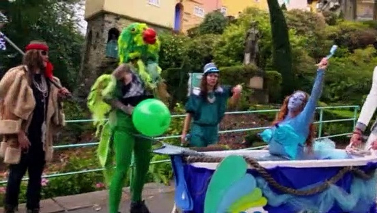 The Village S01E04 (19 May 2020) mp4