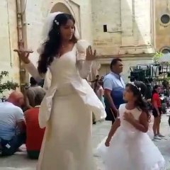Dillber song nora fatehi dance with cute baby girl