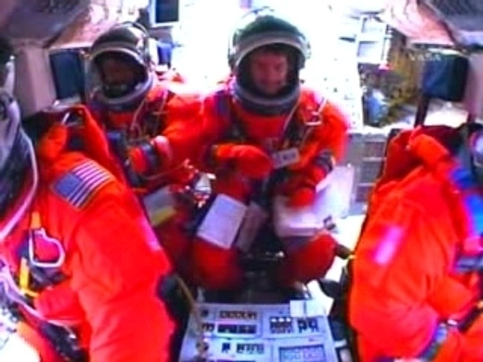 STS-122 Cockpit