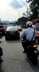 Cop opens fire on speeding vehicle evading arrest