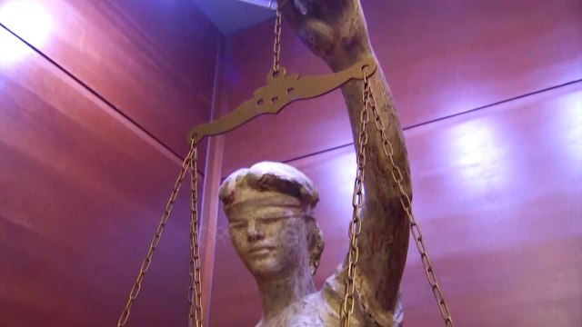 Ora News - Këta janë tre prokurorët e SPAK, betohen me 21 maj te Presidenti