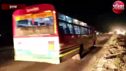 बेकाबू ट्रक ने पिकअप में मारी टक्कर, परिजनों का प्रशासन पर गंभीर आरोप