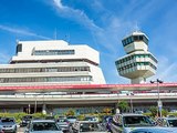 Wegen Corona-Krise: Berliner Flughafen Tegel vor dem Aus