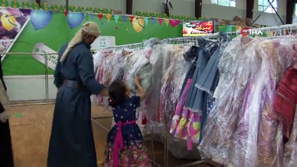 - Yemen’de çocukların yüzü kıyafet bağışlarıyla güldü