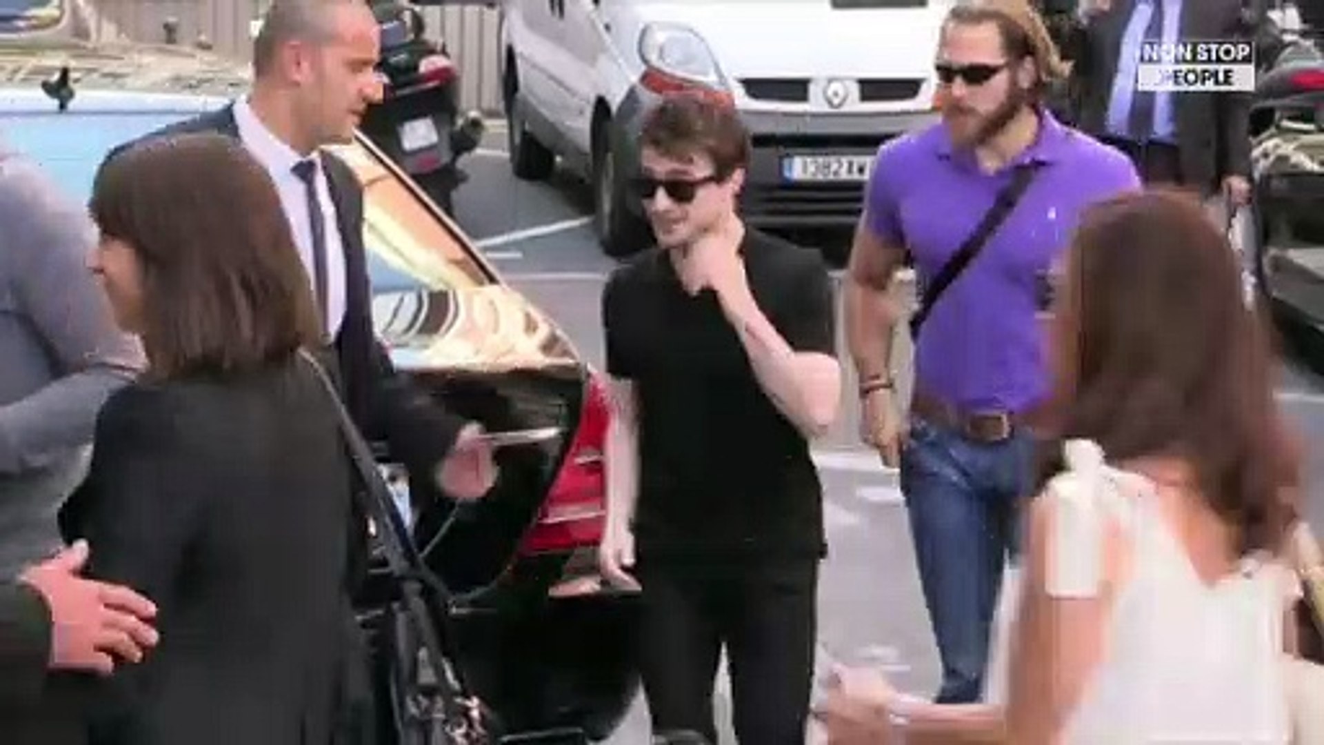 Rupert Grint L Acteur D Harry Potter Papa Daniel Radcliffe Est Heureux Mais Nostalgique Video Dailymotion