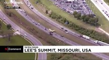 Atterrissage d'urgence d'un avion sur une autoroute aux Etats-Unis