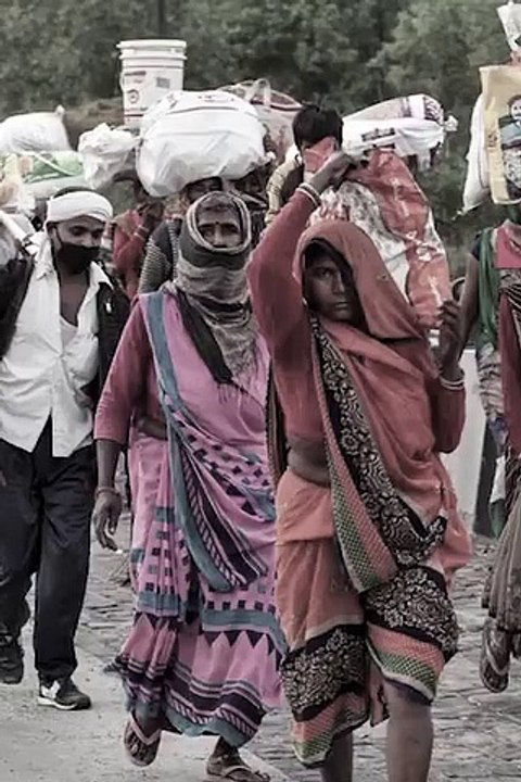 अनुपम खेर ने मजदूरों का दर्द बयां किया इस कविता से, सुनिए