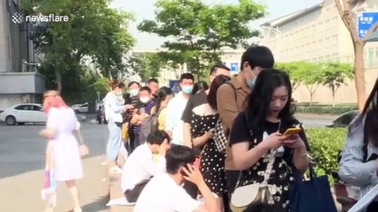 Couples queue to register for marriage on date thought to have 'good meaning'