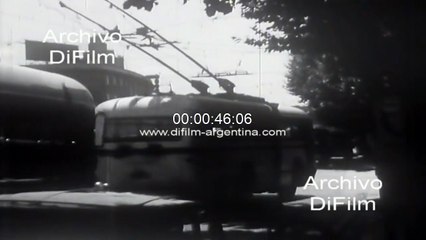 Trolleybuses circulating through the streets of Buenos Aires 1965