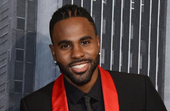 Jason Derulo no se ha roto los dientes haciendo un reto de TikTok