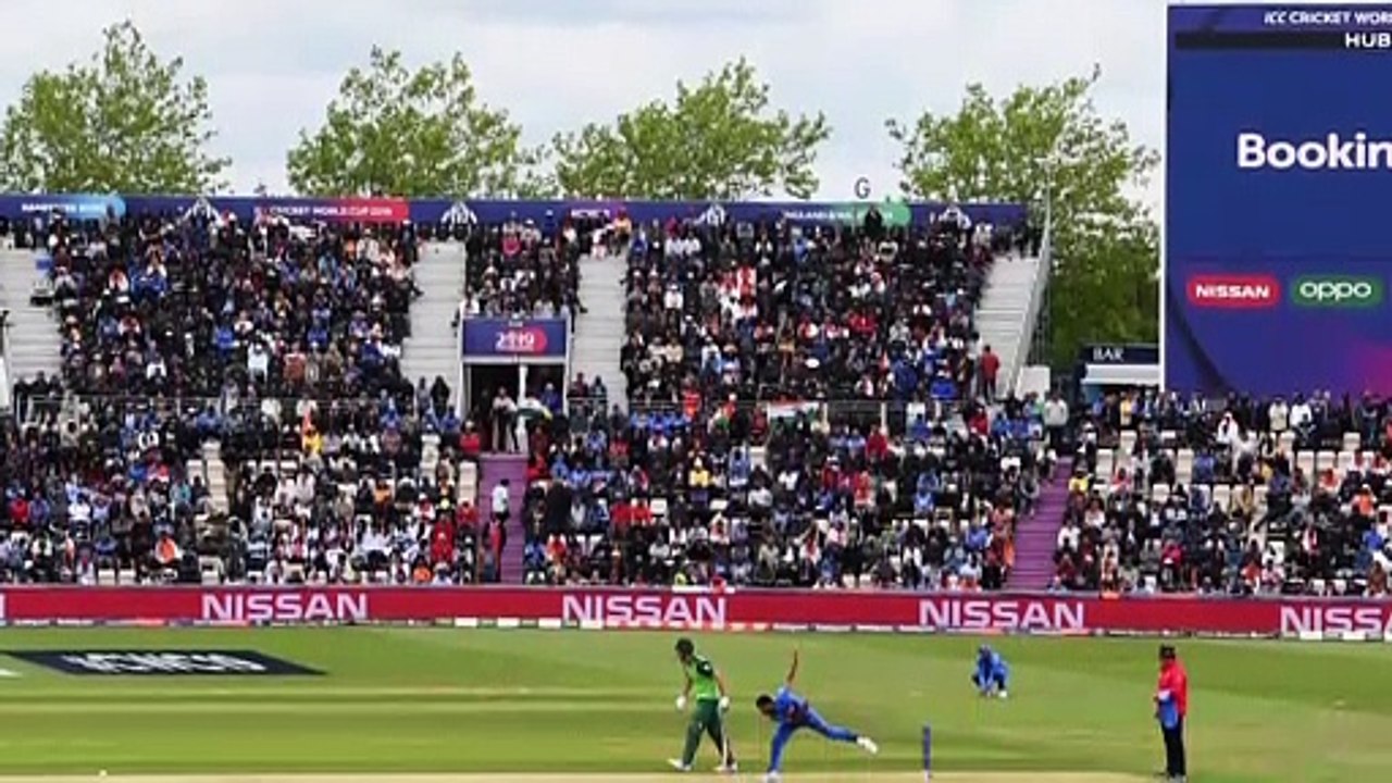 IPL के एक सीजन में किसने चटकाए सबसे ज्यादा विकेट, देखें टॉप-5 की लिस्ट